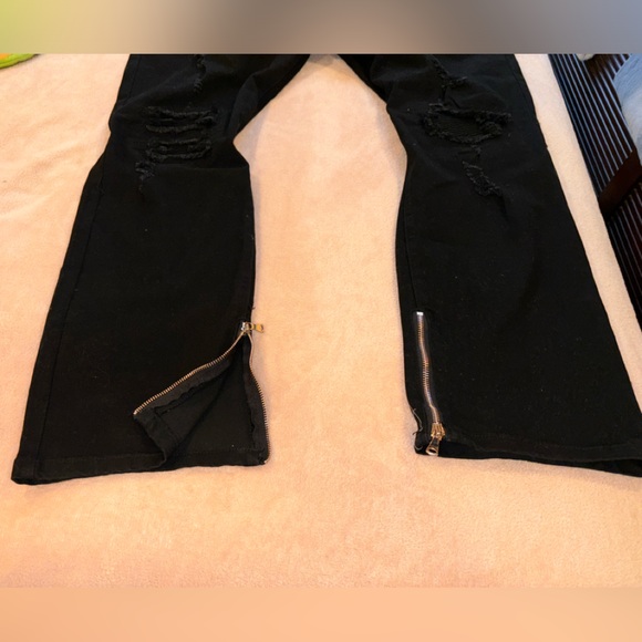 COPY - Black multi zippered nwot 38x32 means baggy zip ankle la flare Japanese … - Picture 13 of 16